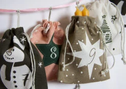 Adventskalender / Säckchen 16 X 250 Cm, Säckchen 10 X 9 Cm -Kinderspielzeug bealena r adventskalender sackchen 16 x 250 cm sackchen 10 x 9 cm 2