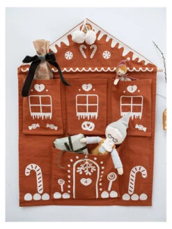 Adventskalender "Gingerbread House" In Hellbraun - (L)68 X (B)48 Cm -Kinderspielzeug fabelab adventskalender gingerbread house in hellbraun l 68 x b 48 cm 4